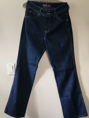 Gloria Vanderbilt Deep Blue Denim Jeans with Purple Label